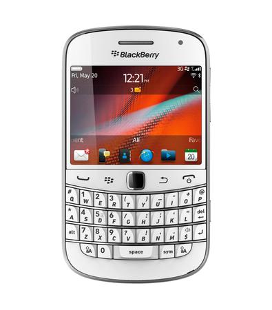 Смартфон BlackBerry Bold 9900 White Retail - Карпинск